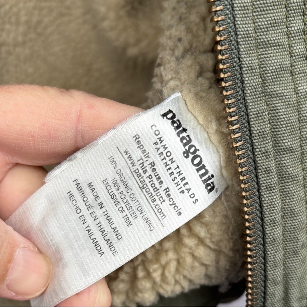 Patagonia Women's Insulated Prairie Dawn Parka - Picture 10 of 15